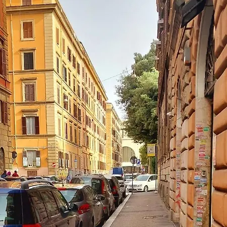 Center Loft 公寓 *